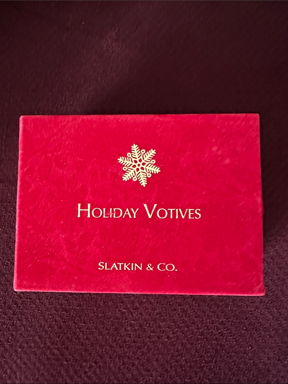 Slatkin & Co. Holiday Votives in Red with Gold Detail